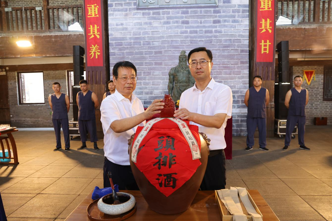 53275718.jpg 53275718.jpg