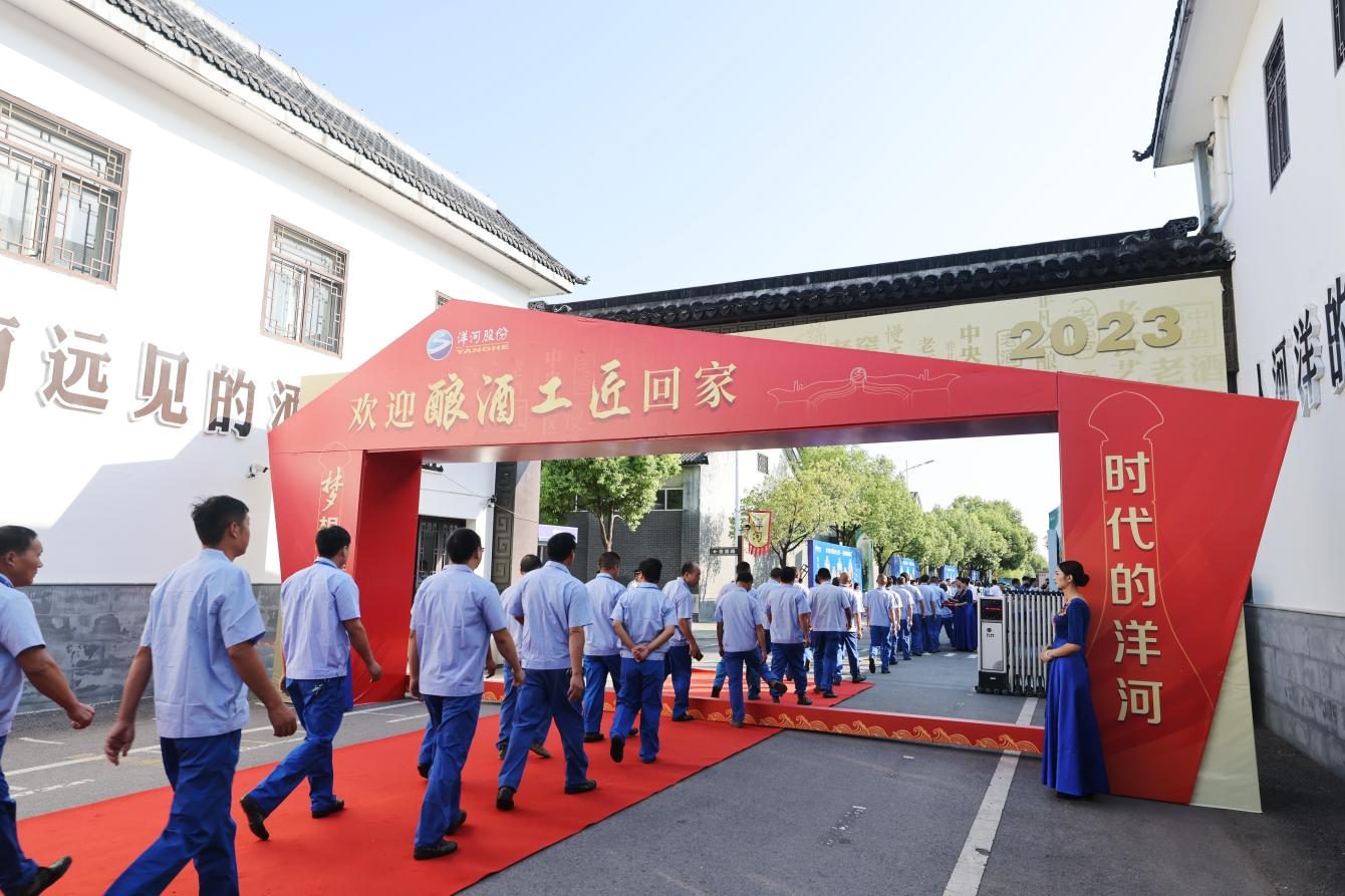 61494817.jpg 61494817.jpg